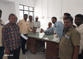 लोहारा तालुक्यात मराठा कुणबी नोंदी शोधण्यासाठी मोडी लिपी तज्ञाची नेमणूक करा