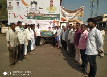 लोहारा शहरात पंतप्रधान विश्व कर्मा योजना रथयात्रेचे स्वागत