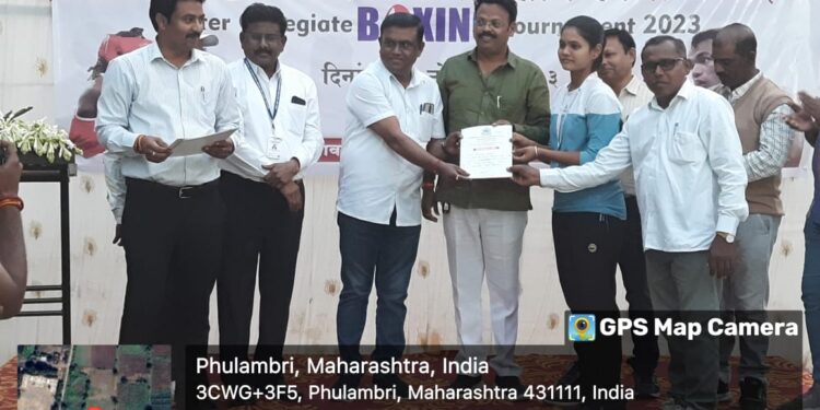 माकणीच्या बीएसएस महाविद्यालयाच्या वैष्णवी घोडके हिची अखिल भारतीय आंतरविद्यापीठ बॉक्सिंग स्पर्धेसाठी निवड