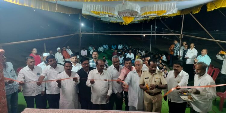 लोहारा येथील शंकरराव जावळे पाटील महाविद्यालयाच्या राष्ट्रीय सेवा योजना शिबिरास सुरुवात