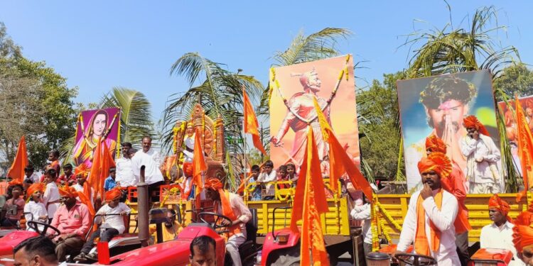 शिवजयंती निमित्त युवकांनी काढली नागराळ ते लोहारा रॅली