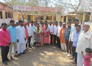 लोहारा तालुक्यातील मोघा खुर्द येथील जिल्हा परिषद शाळेत शिवजयंती साजरी – सहाय्यक सहकार अधिकारी पदी निवडीबद्दल राणी सुर्यवंशी यांचा सत्कार