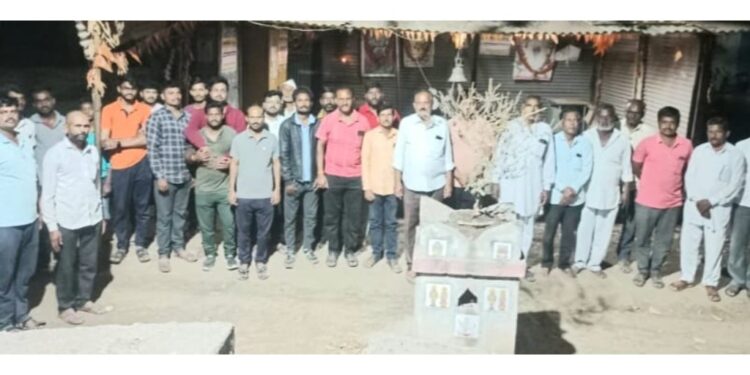 जोपर्यंत ओबीसींमधून आरक्षण मिळत नाही तोपर्यंत आगामी निवडणुकीवर बहिष्कार; होळी ग्रामस्थांचा बैठकीत निर्णय