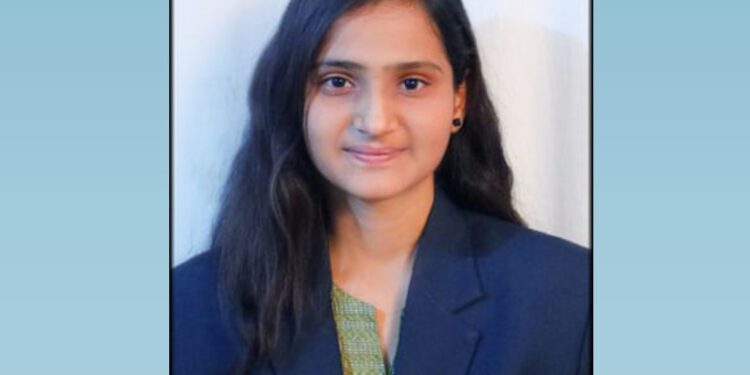 लोहारा तालुक्यातील भातागळीच्या मयुरीचे गेट (GATE) परीक्षेत यश ; देशात 1416 वी रँक