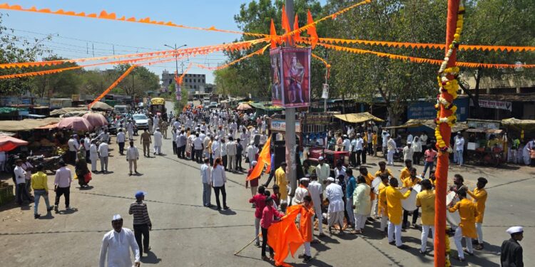 लोहारा येथे ग्रामदैवत महादेव महाशिवरात्री यात्रा महोत्सवाला शुक्रवारपासून पालखी मिरवणुकीने सुरुवात; आज शिवस्तोत्र पठण स्पर्धा, कीर्तन व कुस्त्या