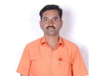 कानेगावचे सरपंच नामदेव लोभे अपात्र