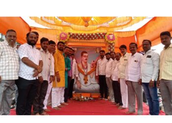 लोहारा शहरात महात्मा बसवेश्वर महाराज जयंती उत्साहात साजरी