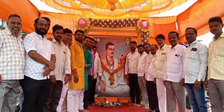 लोहारा शहरात महात्मा बसवेश्वर महाराज जयंती उत्साहात साजरी