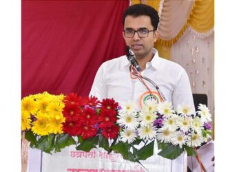 कोणत्या क्षेत्रात करिअर करायचे हे निश्चित करून त्या दिशेने वाटचाल करा – जिल्हाधिकारी डॉ. सचिन ओंबासे