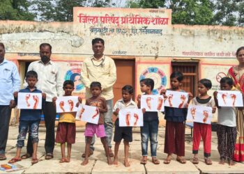 बेलवाडी जिल्हा परिषद शाळेत विद्यार्थ्यांचे स्वागत – विद्यार्थ्यांना केली पाठ्यपुस्तकांचे वितरण