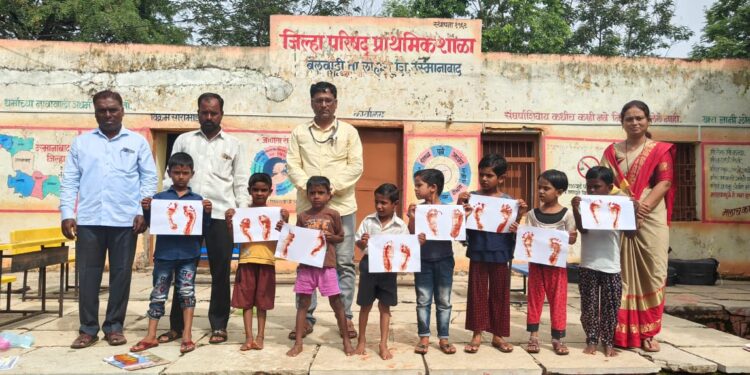 बेलवाडी जिल्हा परिषद शाळेत विद्यार्थ्यांचे स्वागत – विद्यार्थ्यांना केली पाठ्यपुस्तकांचे वितरण