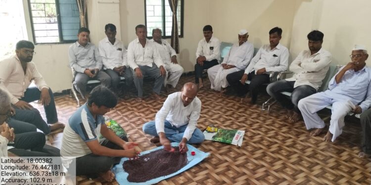 लोहारा तालुक्यातील माकणी येथे कृषी संजीवनी पंधरवडा साजरा