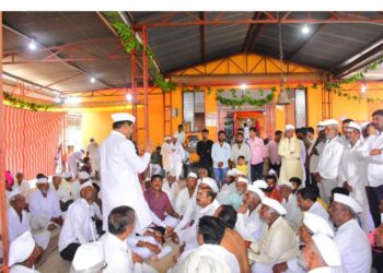 भातागळी येथील अखंड हरिनाम सप्ताहात आमदार ज्ञानराज चौगुले यांची उपस्थिती