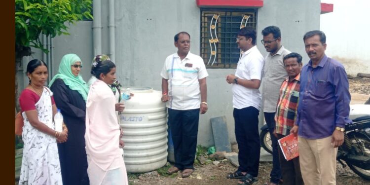 डेंग्यूचा प्रादुर्भाव रोखण्यासाठी नगरपंचायत व आरोग्य विभागाने केले अबेटिंग; लोहारा शहरात स्वच्छता मोहीम राबविण्याची आवश्यकता