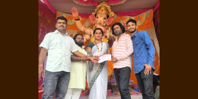 किंग कोब्रा मंडळाच्या रक्तदान शिबिरात ६१ रक्तदात्यांचे रक्तदान