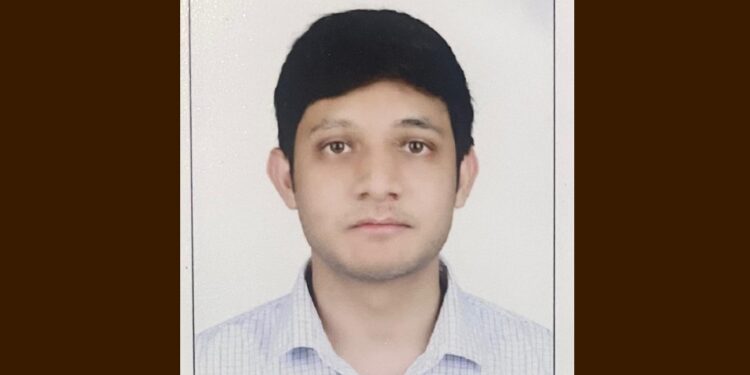 सालेगाव येथील सिद्धांतची उच्च शिक्षणासाठी इंग्लंडच्या विद्यापीठात निवड