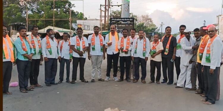 हरियाणा विधानसभा निवडणुकीतील विजयाचा लोहारा शहरात जल्लोष