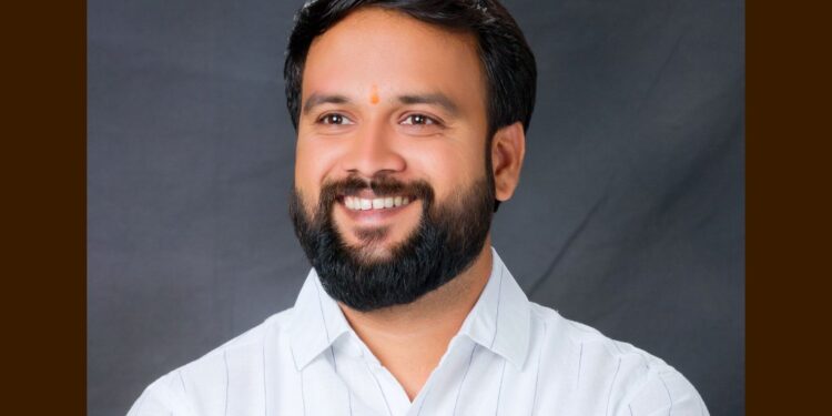 संभाजीराजे, बच्चू कडू, राजू शेट्टी यांच्या परिवर्तन महाशक्तीच्या निवडणूक समन्वय पदी धनंजय जाधव यांची निवड