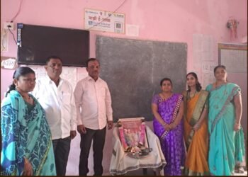 आरणी येथील शाळेत संविधान दिन साजरा