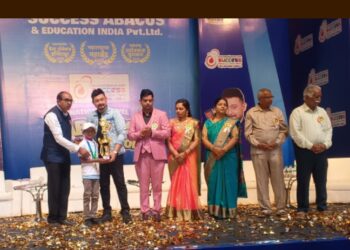 धानुरी येथील विद्यामाता इंग्लिश स्कूलच्या समर्थ भोंडवेचे नॅशनल अबॅकस स्पर्धेमध्ये यश