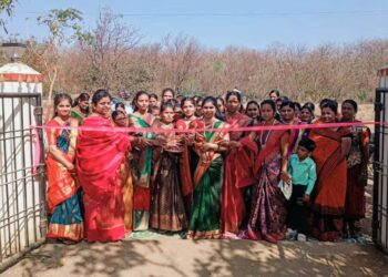 धानुरी येथील विद्यामाता इंग्लिश स्कूलमध्ये हळदीकुंकू कार्यक्रम