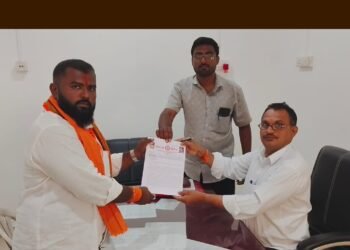 भाऊसाहेब फुंडकर कृषी योजनेतील फळबाग लागवड केलेल्या शेतकऱ्याचे अनुदान त्वरित देण्यात यावे – मुख्यमंत्र्यांना निवेदनाद्वारे केली मागणी