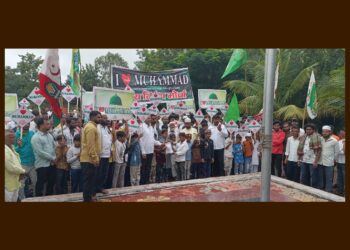 लोहारा शहरात मुस्लिम समाजाच्या वतीने निषेध मोर्चा