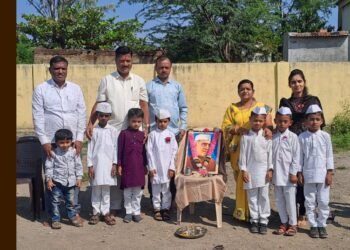 आरणी येथील शाळेत बालदिन साजरा