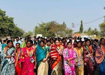बलसुर येथे सविताताई बिराजदार यांच्या प्रचाराचा शुभारंभ; मतदारांचा मिळतोय प्रचंड प्रतिसाद