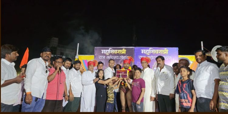 दिपक सगरे ठरला लोहारा केसरीचा मानकरी; तुकाराम महानूर ठरला उपविजेता