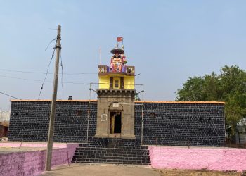 हिप्परगा (रवा) येथे श्री नृसिंह यात्रा महोत्सव; विविध धार्मिक व सांस्कृतिक कार्यक्रमाचे आयोजन