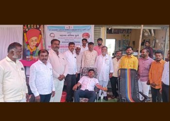 वडगाव (गां) येथे क्रांतीसूर्य महात्मा फुले यांच्या जयंतीनिमित्त विविध सामाजिक उपक्रम