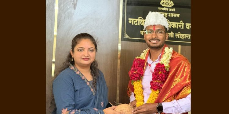 गटविकास अधिकारी ओंकार गायकवाड यांचा सत्कार