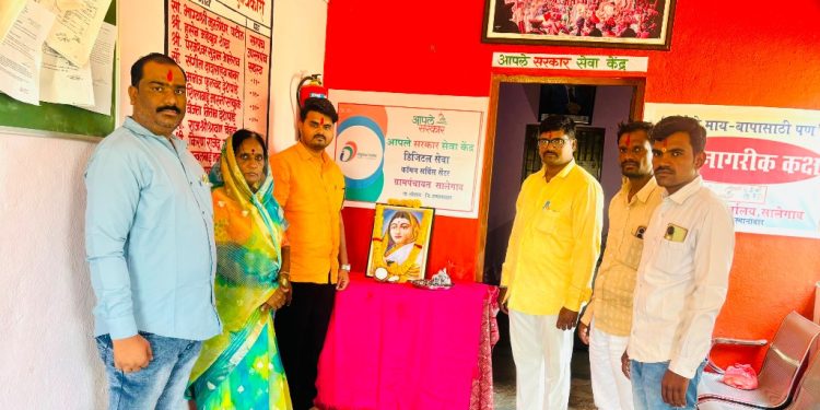 सालेगाव ग्रामपंचायत कार्यालयात पुण्यश्लोक अहिल्यादेवी होळकर जयंती साजरी