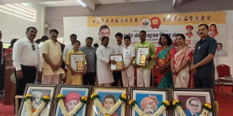 लोहारा तालुक्यातील पाच शिक्षक राज्य आदर्श शिक्षक पुरस्काराने सन्मानित