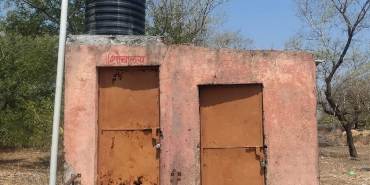 मुर्षदपूर येथील ग्रामपंचायत मध्ये २०२५-२६ या कालावधीत झालेल्या विकास कामाची चौकशी करण्यात यावी – निवेदनाद्वारे बीडीओ कडे केली मागणी