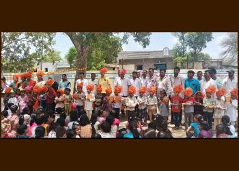 कानेगाव येथे प्रवेशोत्सव; विद्यार्थ्यांचे जल्लोषात स्वागत