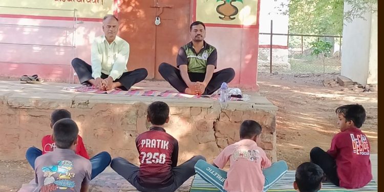 बेलवाडी येथे आंतरराष्ट्रीय योग दिन उत्साहात साजरा