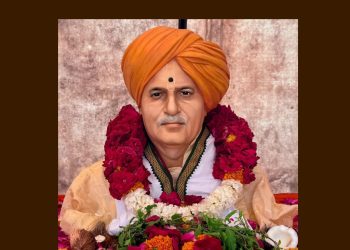 गुरूपौर्णिमेदिवशी श्री क्षेत्र अचलबेट देवस्थान पायथ्याशी घोड्यांचे गोल रिंगणाचे आयोजन
