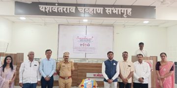 लोहारा शहरात सुरक्षित बचपन अभियानांतर्गत चार शाळांमध्ये जनजागृती